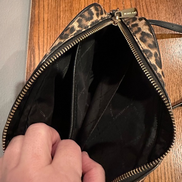 Michael Kors Brown and Black Crossbody Bag with Leopard Print - Picture 10 of 14